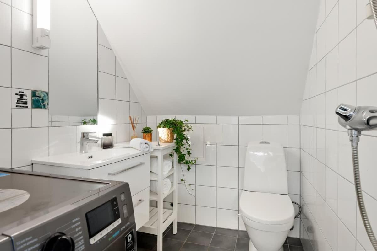 Dinbnb Apartments Bryggen Bergen Exterior photo